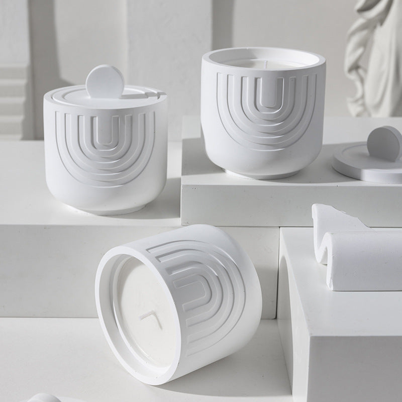U-Shaped Scented Candle – Hand-Poured Soy Wax in Stylish Ceramic Cup with Lid – Available in 6 Scents
